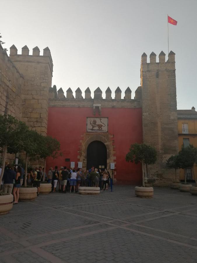 Apartamentos Flamenco B&B Sevilla Bagian luar foto