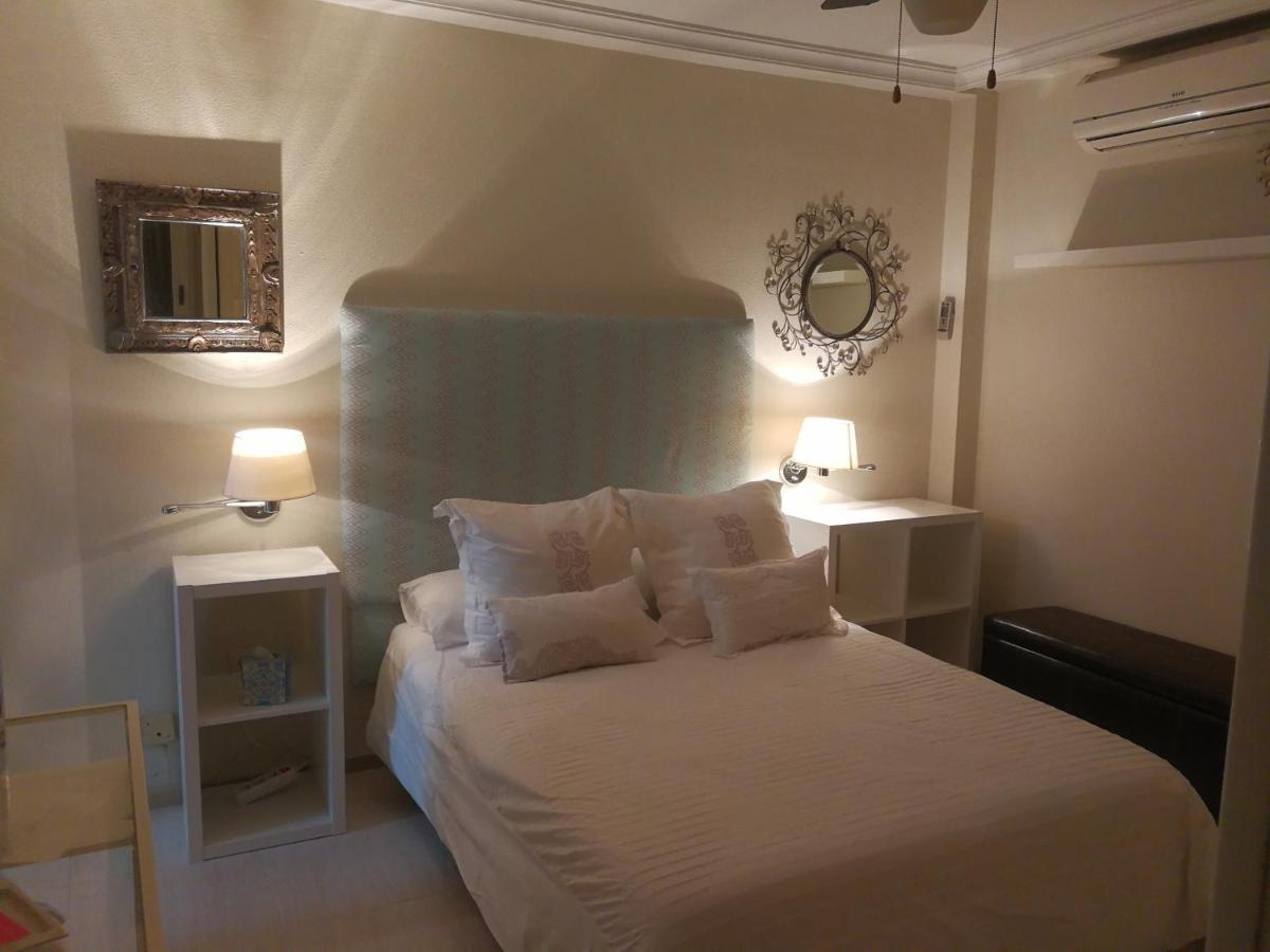 Apartamentos Flamenco B&B Sevilla Bagian luar foto