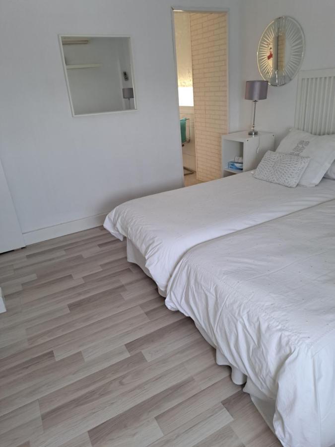 Apartamentos Flamenco B&B Sevilla Bagian luar foto