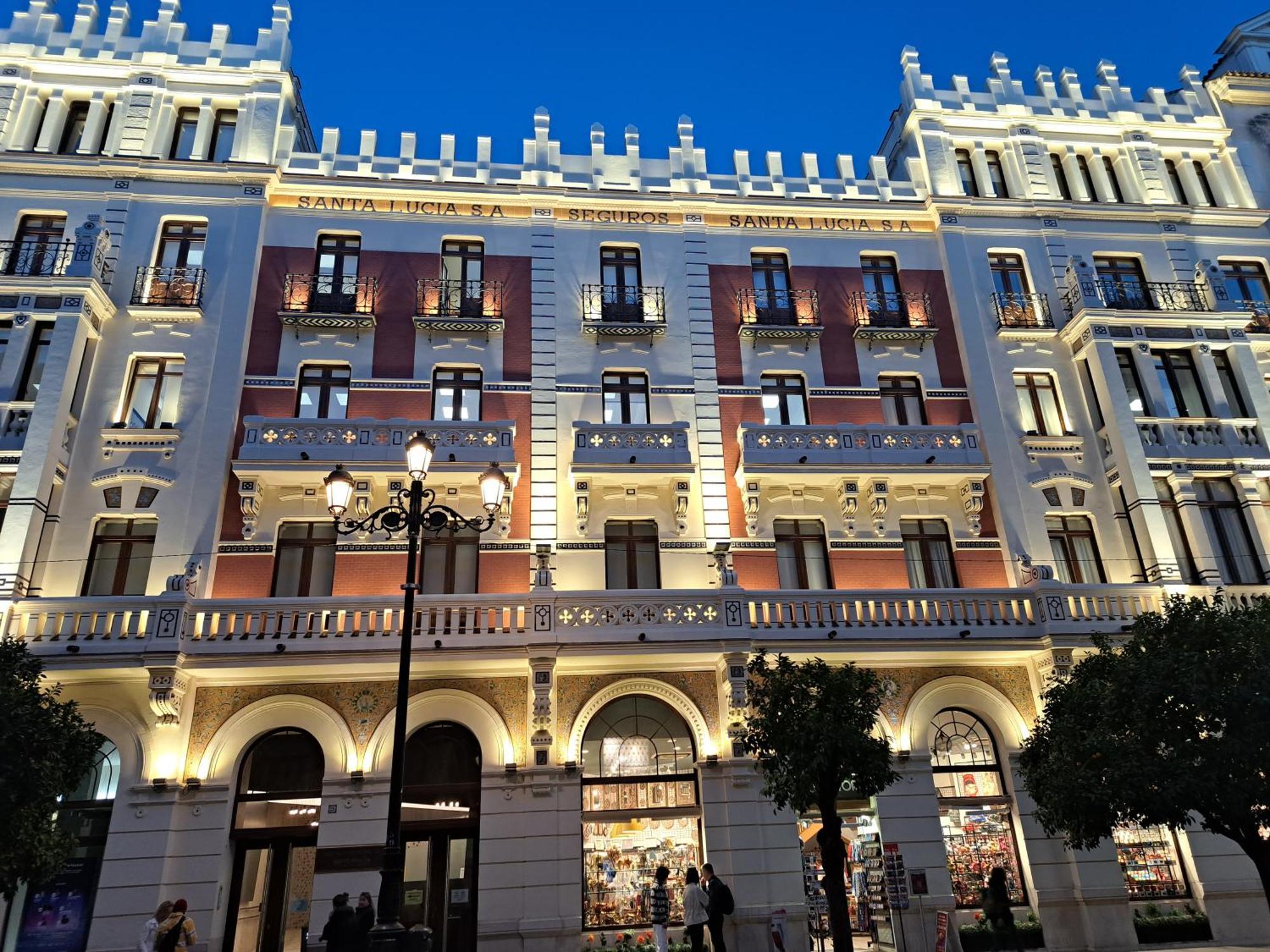 Apartamentos Flamenco B&B Sevilla Bagian luar foto